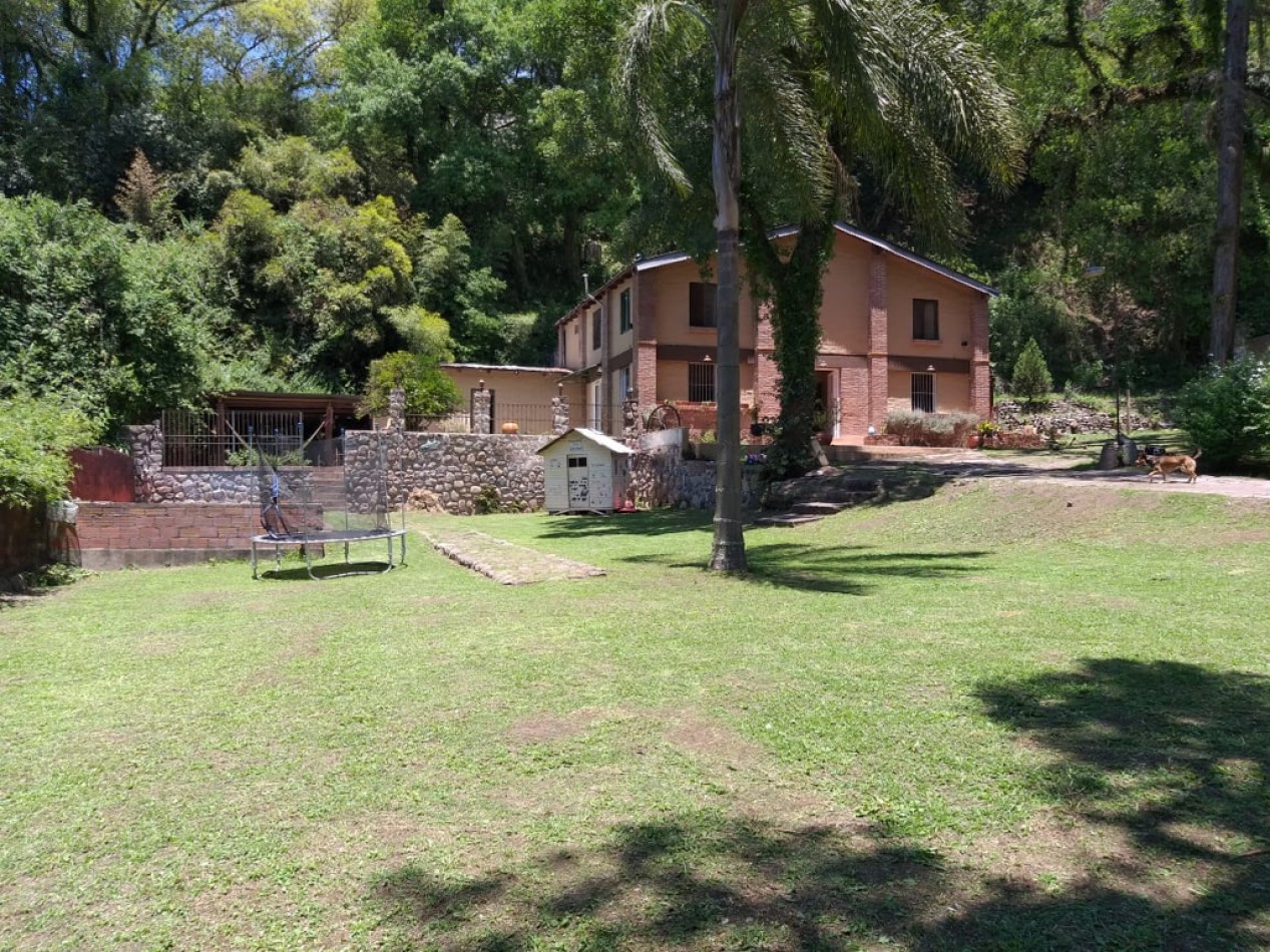 Casa de 3 dormitorios en San Lorenzo al pie de la Quebrada