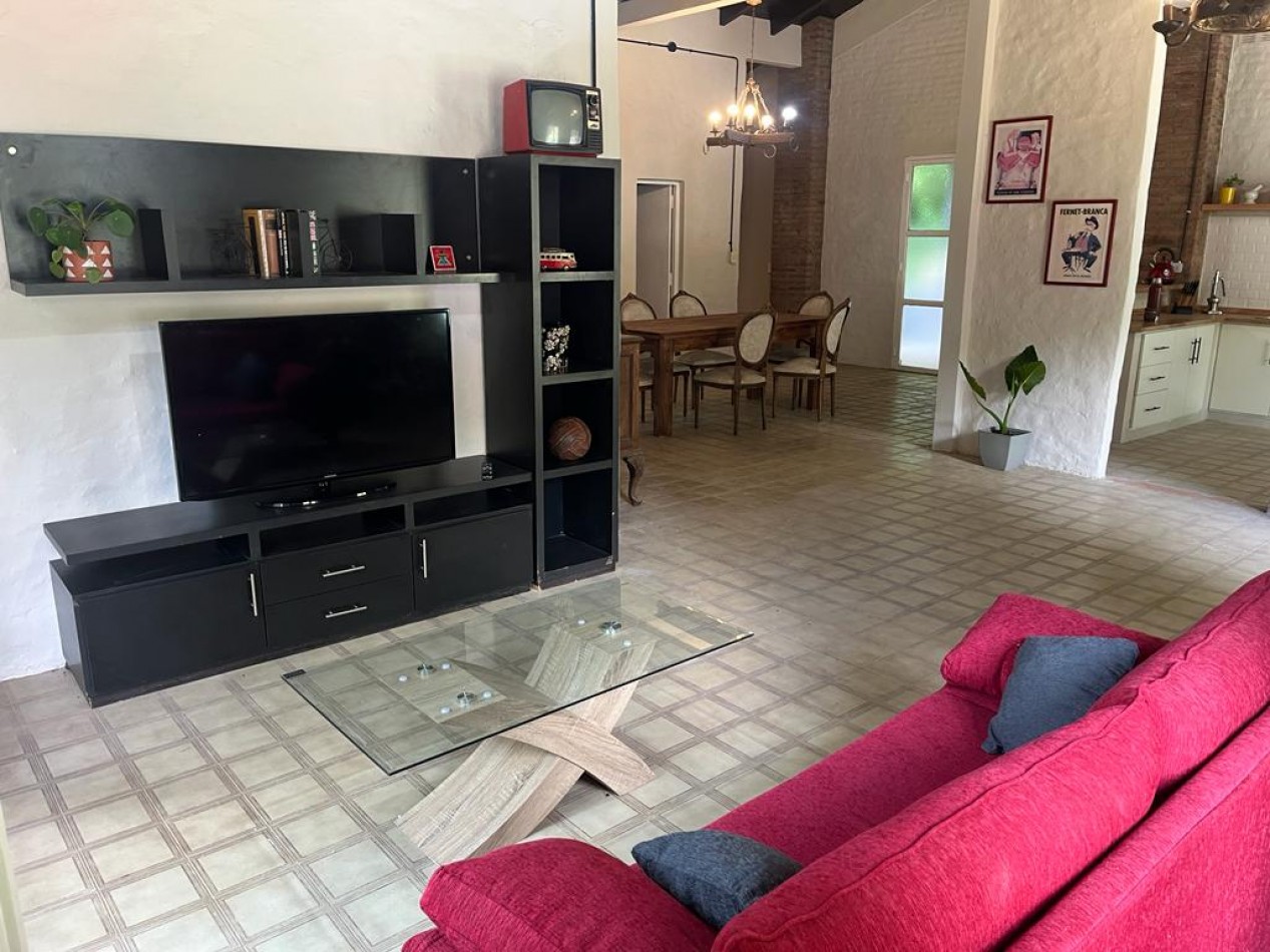 Casa de 3 dormitorios en San Lorenzo al pie de la Quebrada